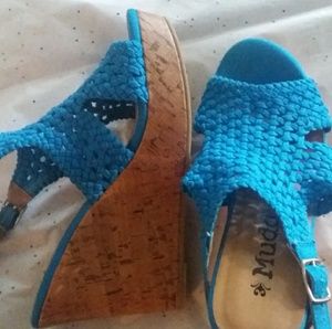 Blue Mudd wedges